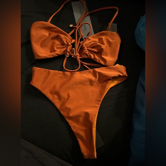 NWT Solo Mio Swim bikini (reversible) - Picture 7 of 14